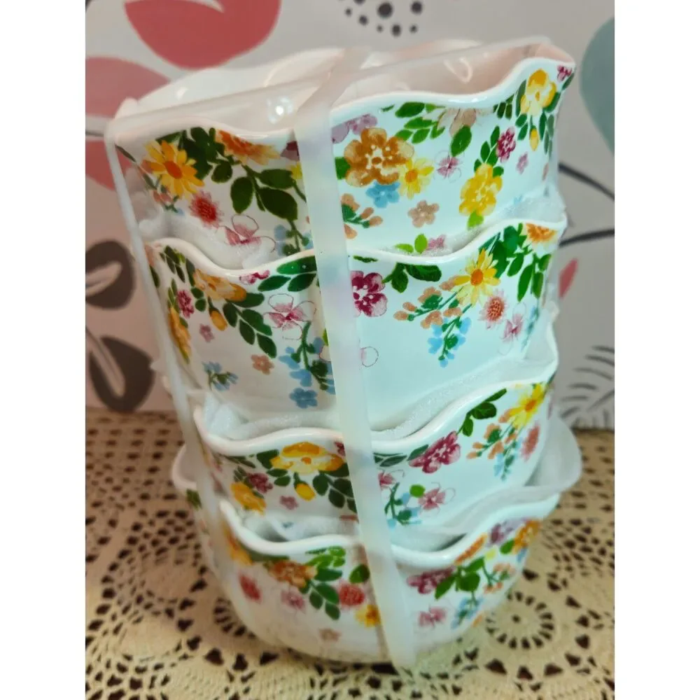NWT Set of 4 Beautiful Floral Pattern Ruffled Salad Cereal Bowls